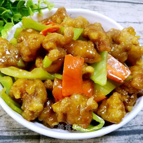 溜肉段 – Sweet & Sour Pork Strips